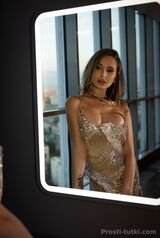 Миниатюра Индивидуалка Кира Фестивальный Фотография 