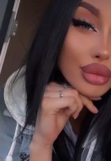 Миниатюра Индивидуалка Милла Фотография 