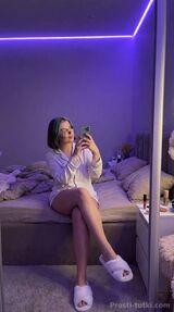 Миниатюра Индивидуалка Малышка Алиса Центральный Фотография 