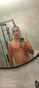 Миниатюра Мужчина Александр  Центральный Фотография 