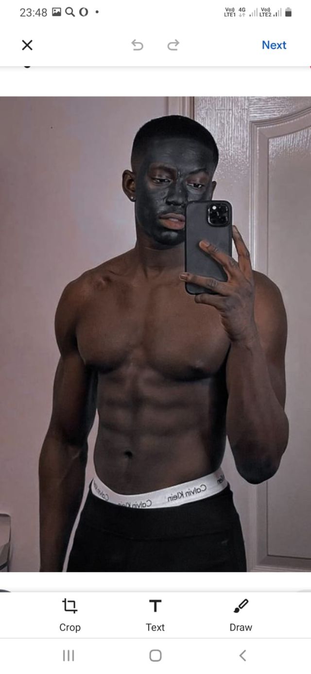 Мужчина Andrew  Центральный