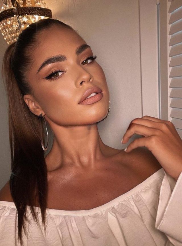 Индивидуалка Раянна Фестивальный Фотография 