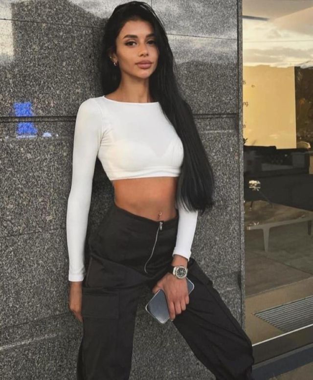 Индивидуалка Рихана Фестивальный Фотография 