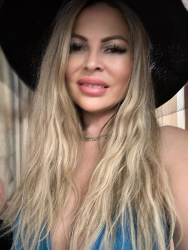 Массажистка Ксения