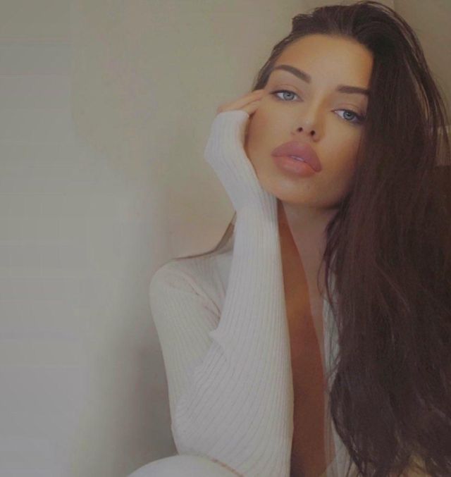 Массажистка Алина Энка Фотография 